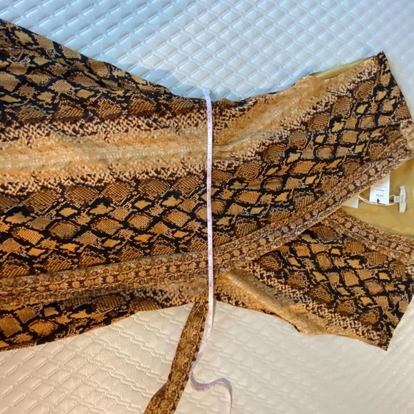Joie Bethwyn C Snake-Print Crepe de Chine Wrap Dress NWT Sz S - Picture 9 of 16